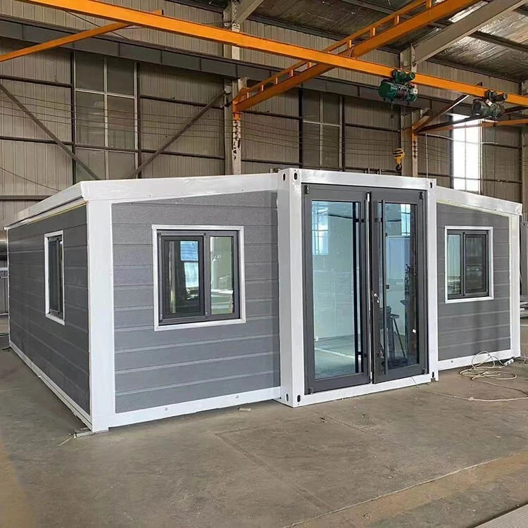 Mobile Expandable Container